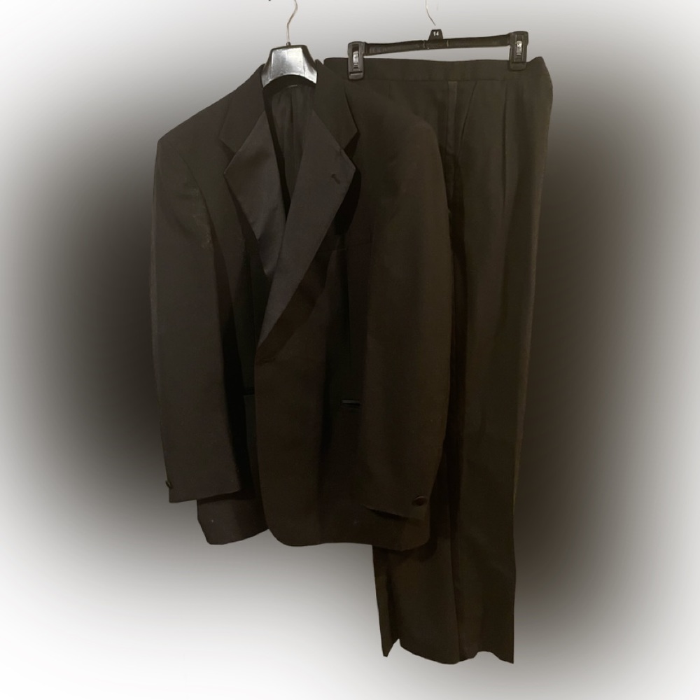 Barry Manufacturing Tuxedo Suit - image 1